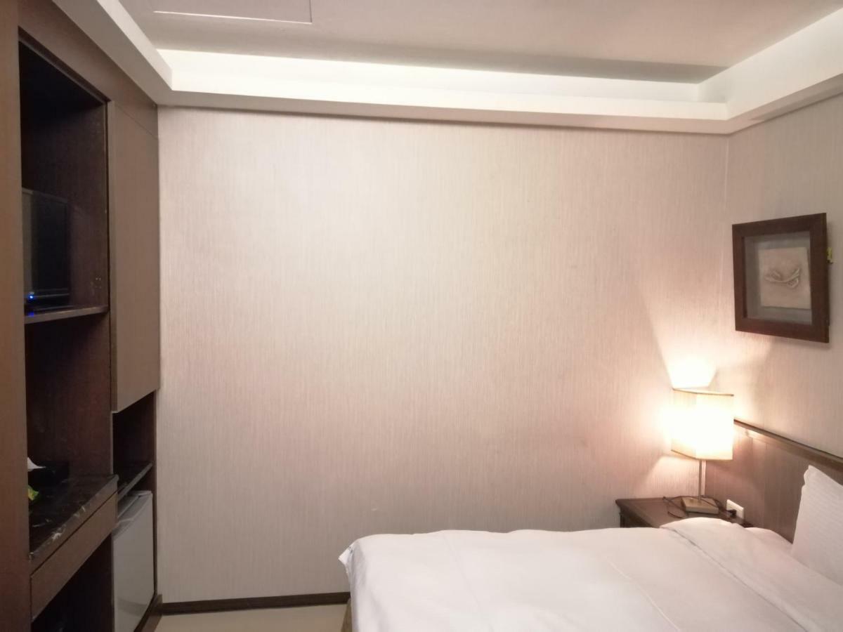 Shan-Yue Hotspring Hotel Đài Bắc Ngoại thất bức ảnh