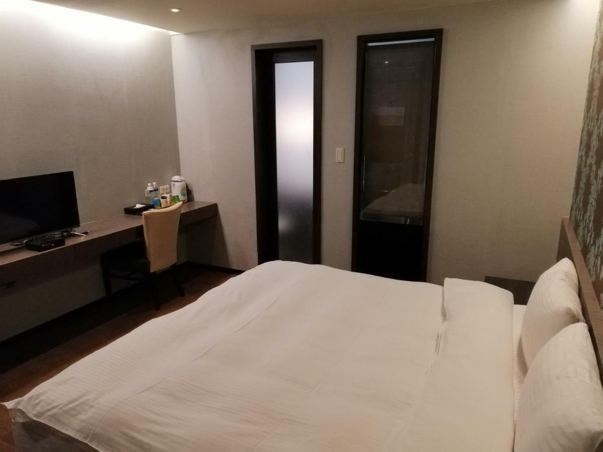 Shan-Yue Hotspring Hotel Đài Bắc Ngoại thất bức ảnh