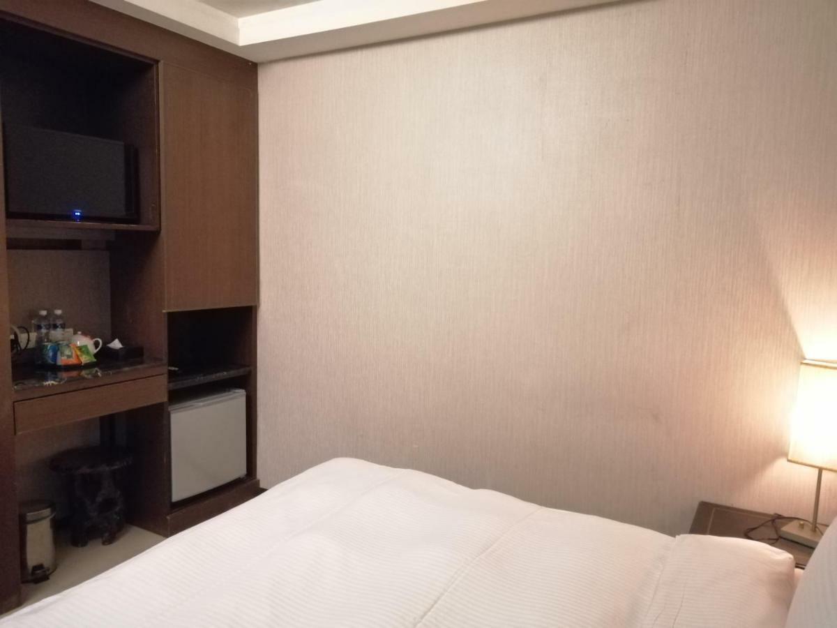 Shan-Yue Hotspring Hotel Đài Bắc Ngoại thất bức ảnh